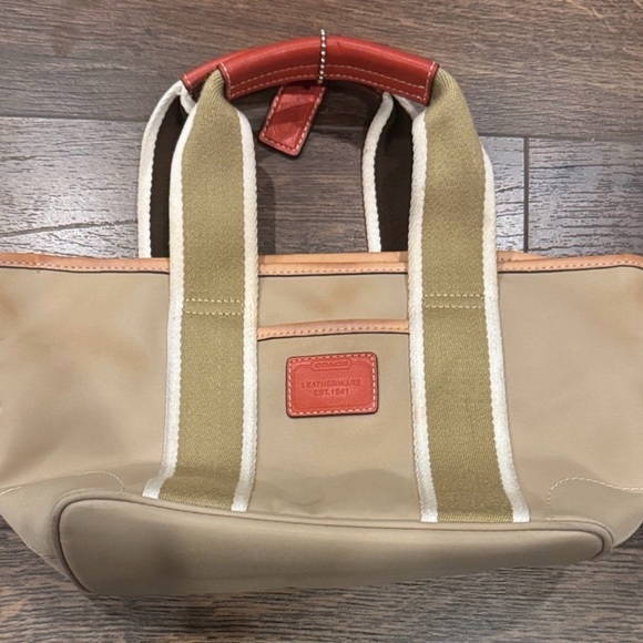 Coach Handbags - Vintage Coach Mini Hampton tote bag